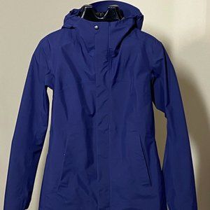 Women's Medium Cobalt Blue Arc'Teryx Waterproof Thigh-Length Rain Jacket